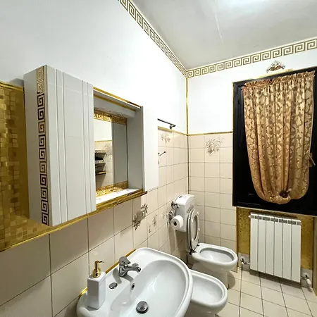 Al Glicine Apartament Lovere